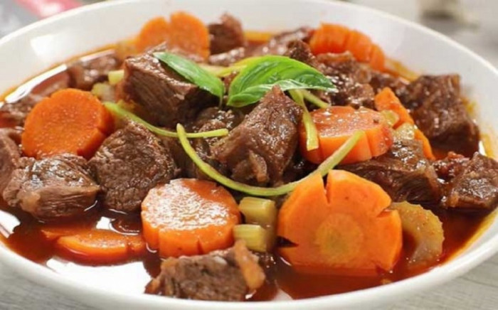 Một số vitamin và chất khoáng có trong món thịt bò hầm