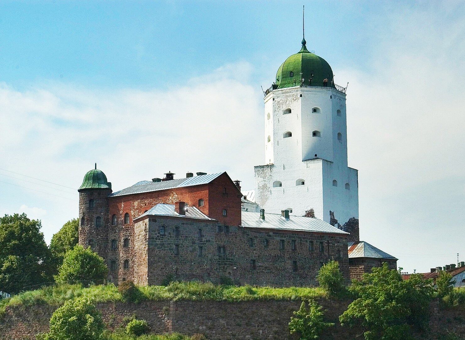 Những địa điểm nổi tiếng trong thành phố nhỏ Vyborg 