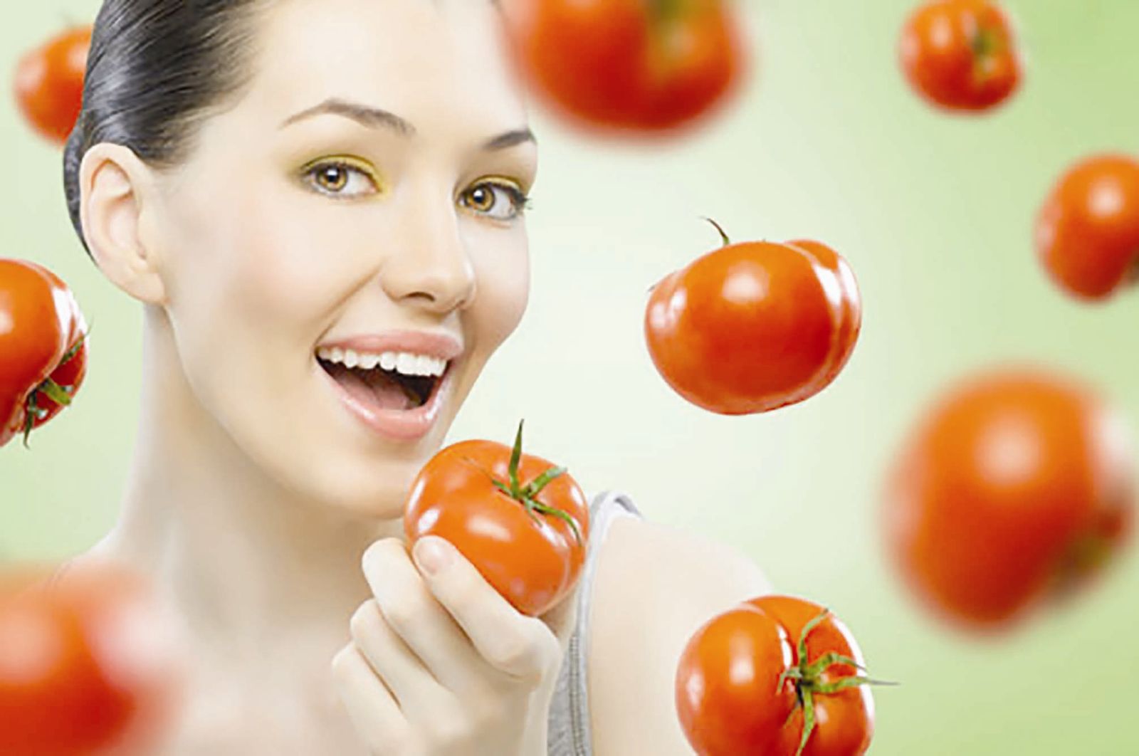 Cà chua - nuôi dưỡng làn da